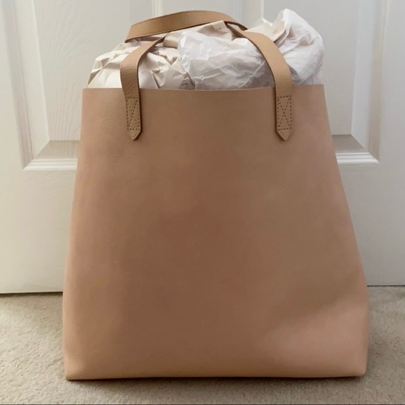 Madewell Handbags - Madewell transport tote bag